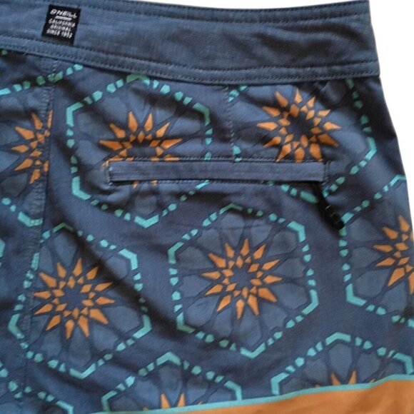 O'Neil Hyperfreak Men's Size 29 Aztec Swim Beach Surfing Board Shorts Drawstring - Picture 9 of 10